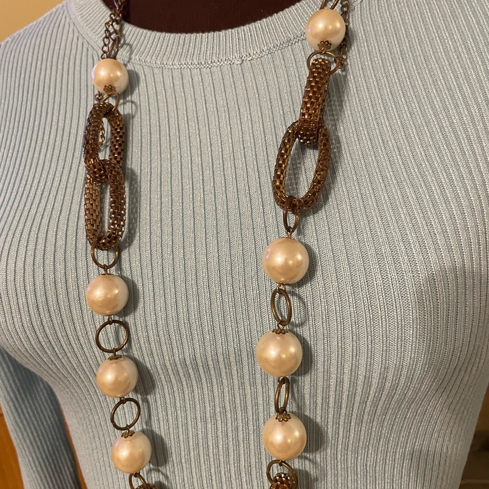Vintage Necklace 18mm Pearls 40”  W/ Mesh  Metal Chain , With 1.6” Metal Rings